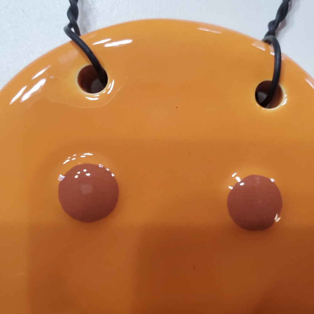 Rae Dunn orange Gingerbread Man "JOY" ceramic holiday decor wall hanging plaque - Picture 11 of 13